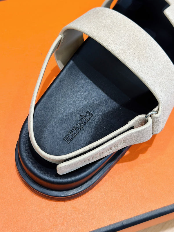 SANDALO HM GENIUS IN CAMOSCIO NUVOLA