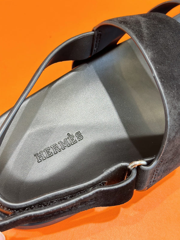 SANDALO HM GENIUS IN CAMOSCIO NERO