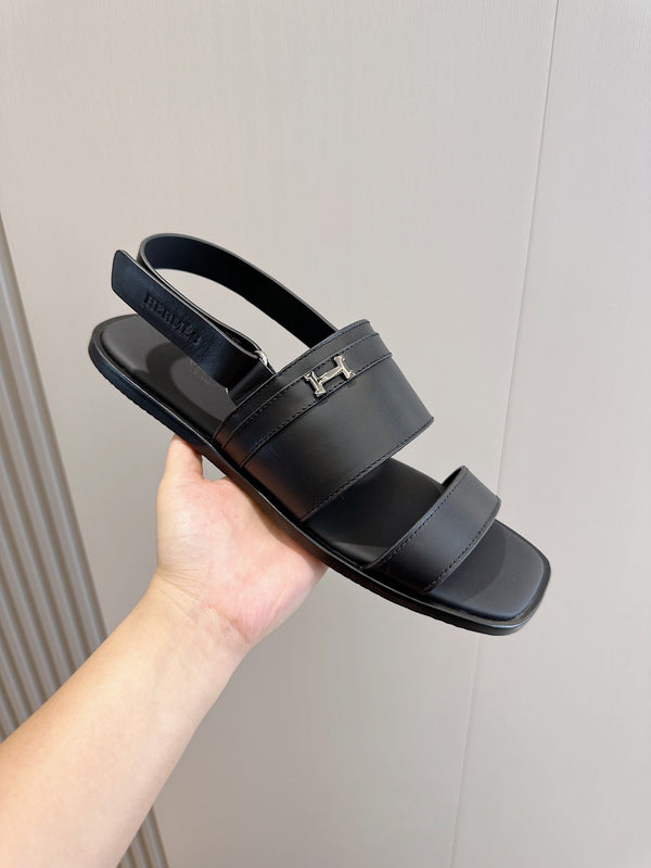 HM HENRIO FLAT SANDAL BLACK CALFSKIN