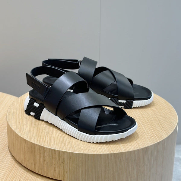 HM ELECTRIC SANDAL BLACK AND WHITE CALFSKIN