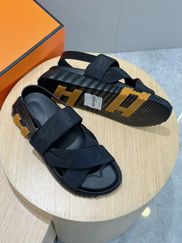 HM ELECTRIC SANDAL BLACK FABRIC AND CALFSKIN