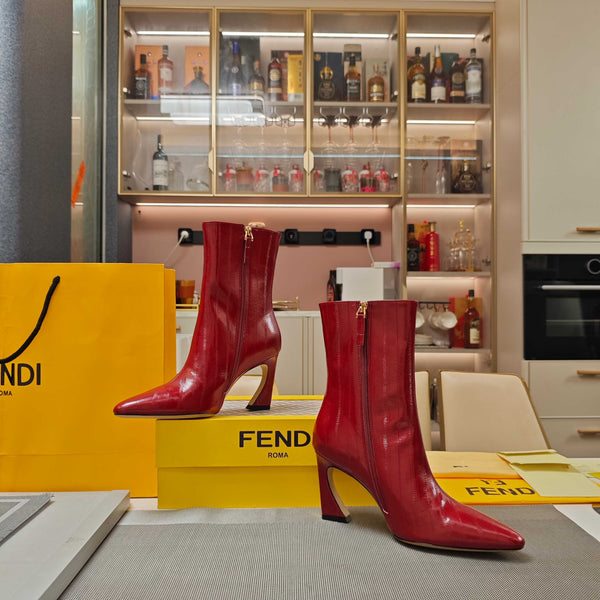 Fendi 25ss high-heeled boots red sheepskin 502717