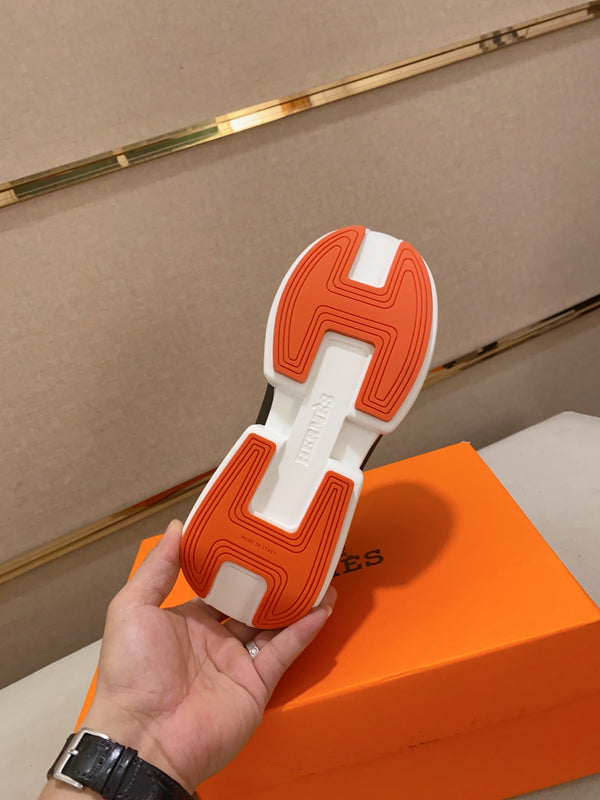 HM BOUNCING SNEAKER IN TESSUTO NERO