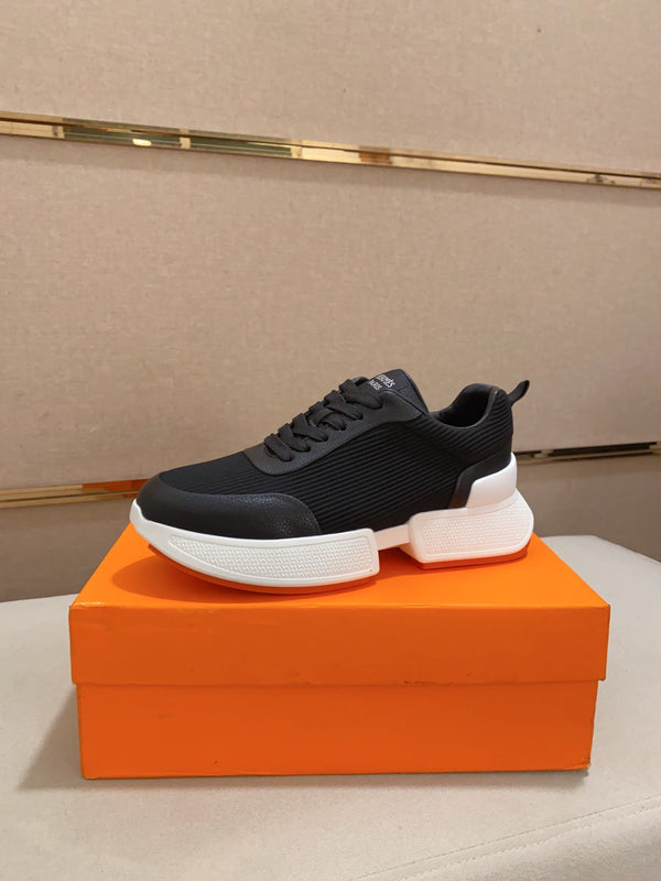 HM BOUNCING SNEAKER IN TESSUTO NERO