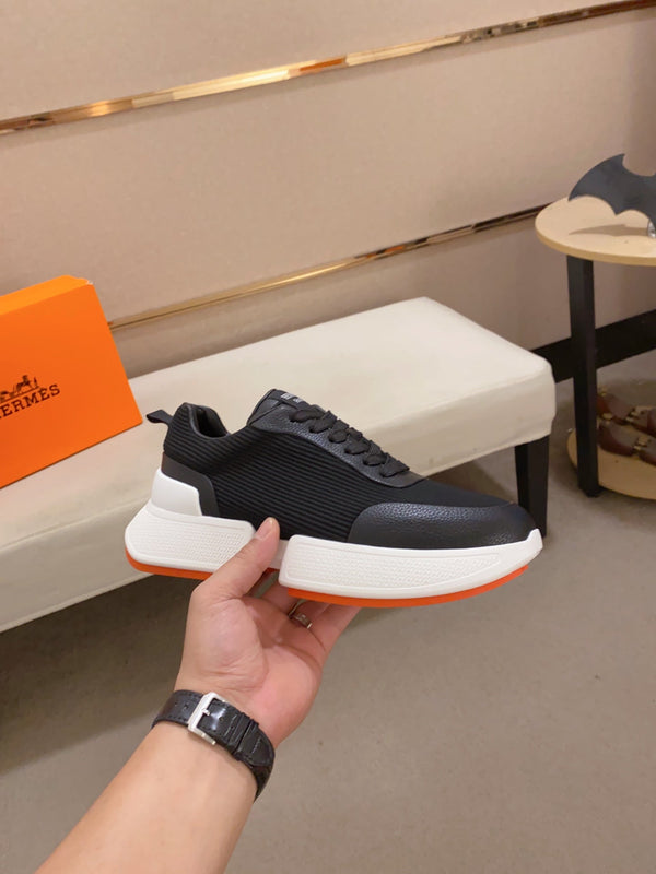 HM BOUNCING SNEAKER IN TESSUTO NERO