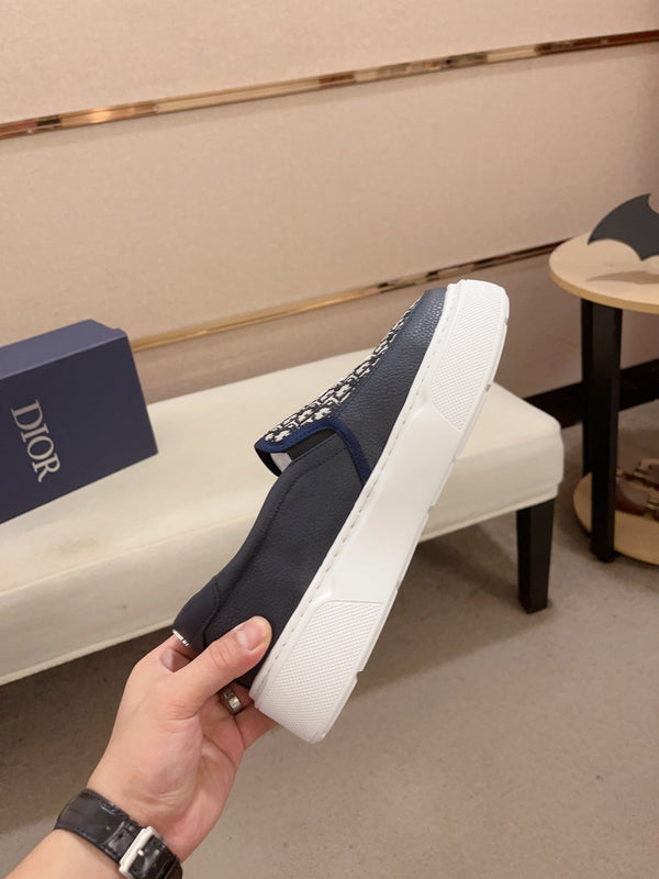 CD B23 SLIP ON NAVY CALFSKIN AND JACQUARD