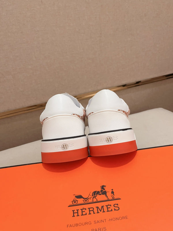 HM DAY SNEAKER WHITE AND CARROT FABRIC