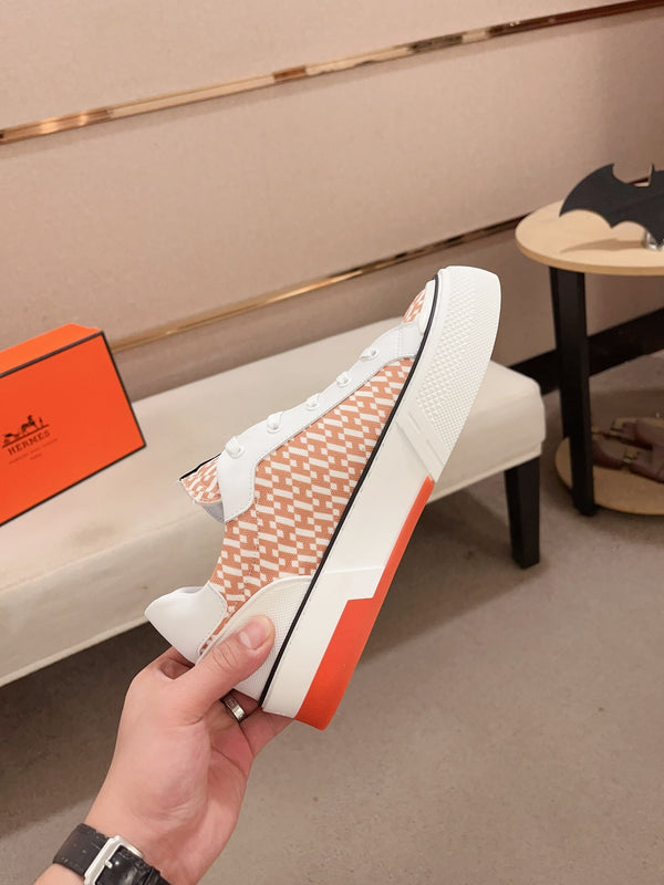 HM DAY SNEAKER WHITE AND CARROT FABRIC