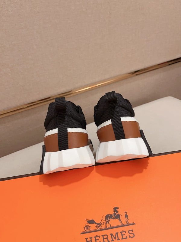 SNEAKER HM BOUNCING IN PELLE DI VITELLO NERA E MARRONE