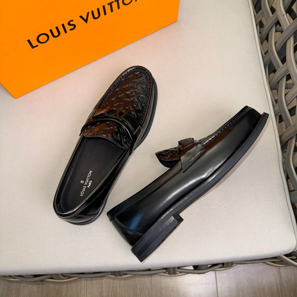 LV MAJOR LOAFERS IN BLACK EMBOSSED CALFSKIN