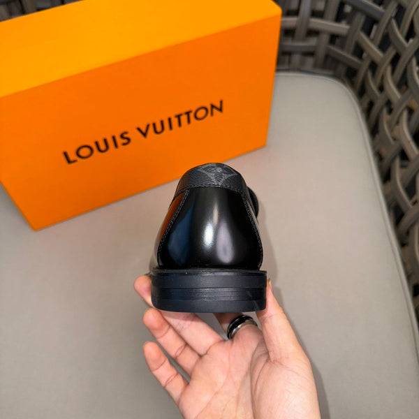 LV MAJOR LOAFERS IN BLACK SOFT CALFSKIN