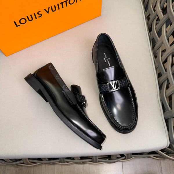 LV MAJOR LOAFERS IN BLACK SOFT CALFSKIN