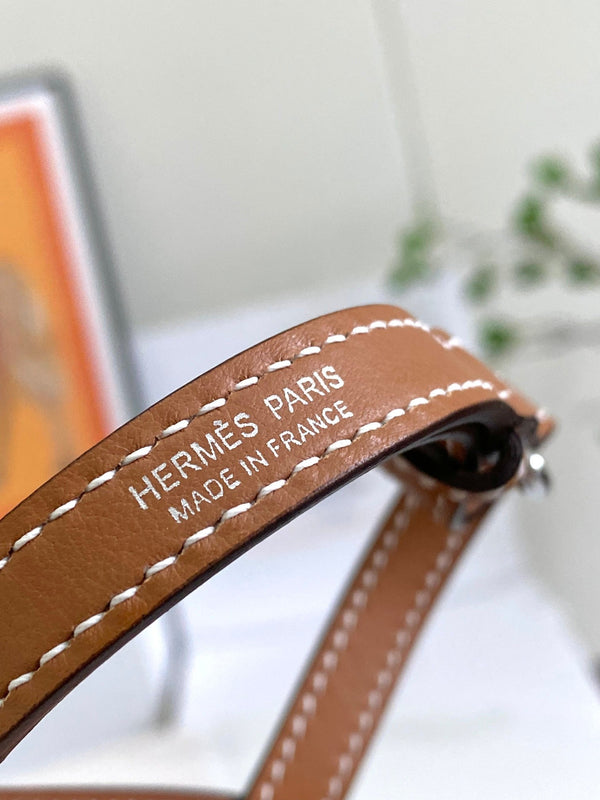 HM 24/24 Mini Bag 21cm Gold Evercolor Leather Silver Hardware