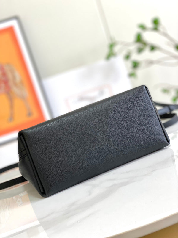 HM 24/24 Mini Bag 21cm Black Evercolor Leather Gold Hardware