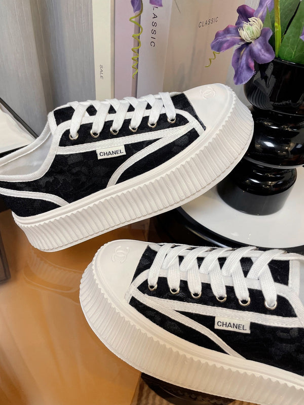 cc sneaker 40 black lace