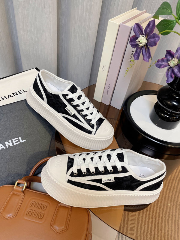 cc sneaker 40 black lace