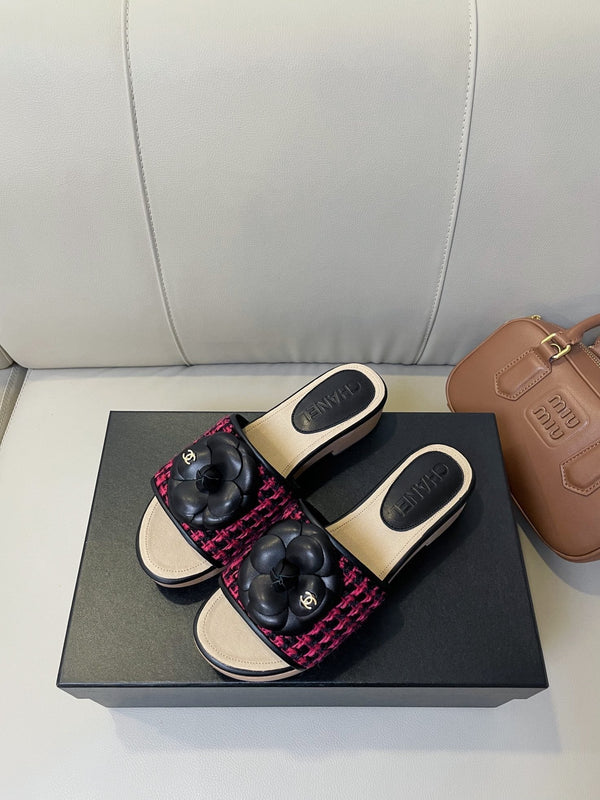 cc mule sandal 45 black red fabric beige calfskin