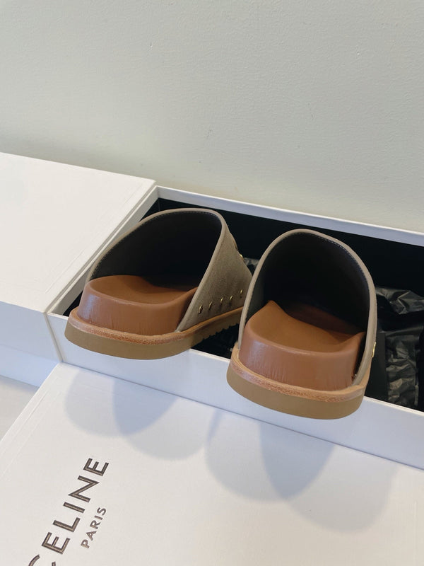 CL Pitea Clog In Grey Suede Calfskin 319292