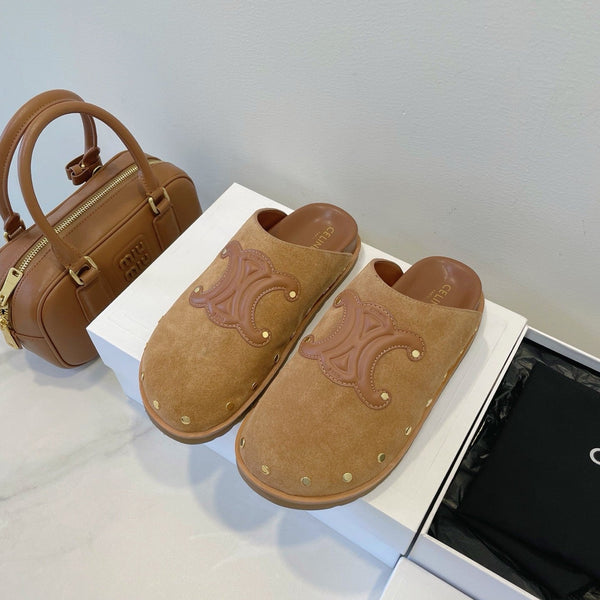 CL Pitea Clog in pelle di vitello scamosciata color cognac 319293