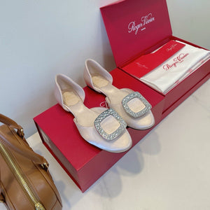 Viv Chips Ballerina Flat Beige Silk 329265