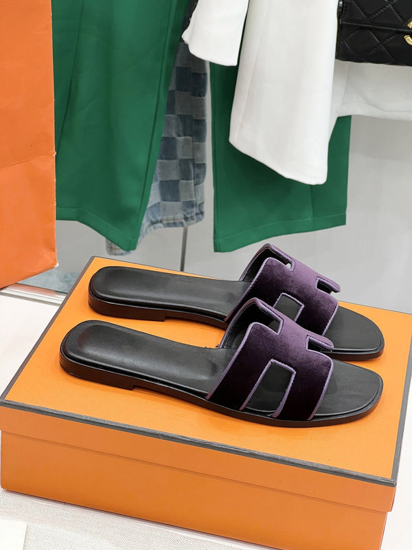 Sandalo 0ran in velluto viola in pelle di capra