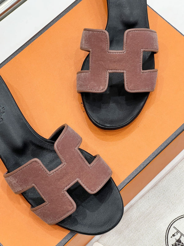 0ran 45 sandal sienna velvet goatskin