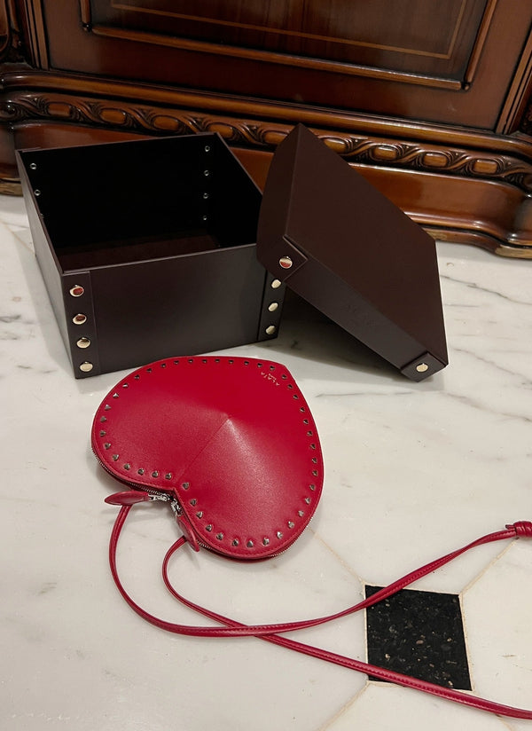 LE COEUR BAG 21 IN CLASSIC RED CALFSKIN WITH STUDDED HEART