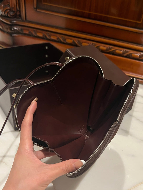 LE COEUR BAG 21 IN HICKORY BROWN SUEDE