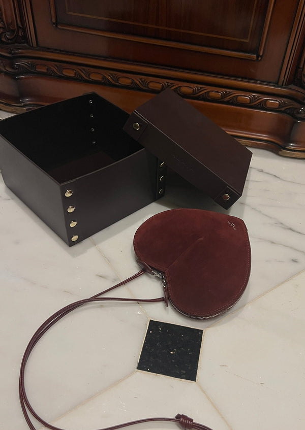 LE COEUR BAG 21 IN BURGUNDY RED SUEDE