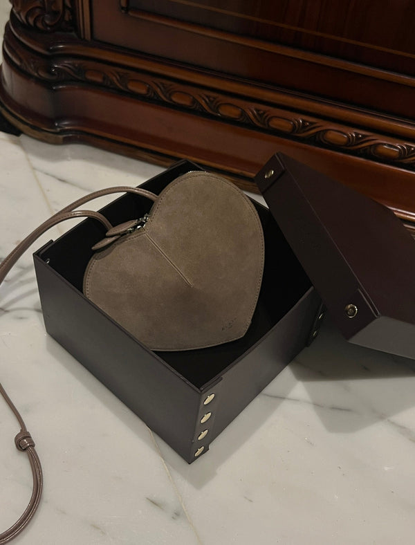 LE COEUR BAG 21 IN HEAVY BROWN SUEDE