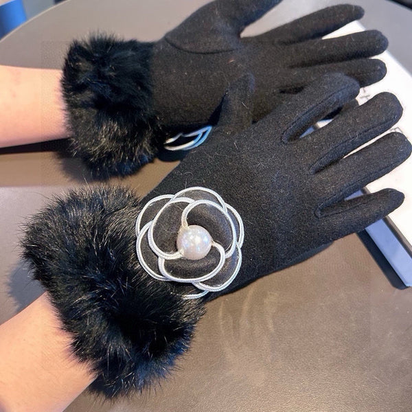 GLOVES IN BLACK WOOL WITH RABBIT FUR 439141