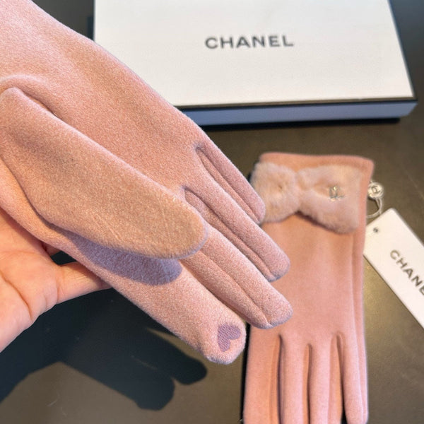 GLOVES IN ROSE PINK WOOL WITH RABBIT FUR 456298