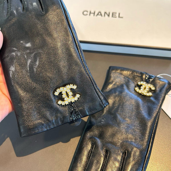 TOUCHSCREEN GLOVES IN BLACK LAMBSKIN WITH GOLD LOGO 462272