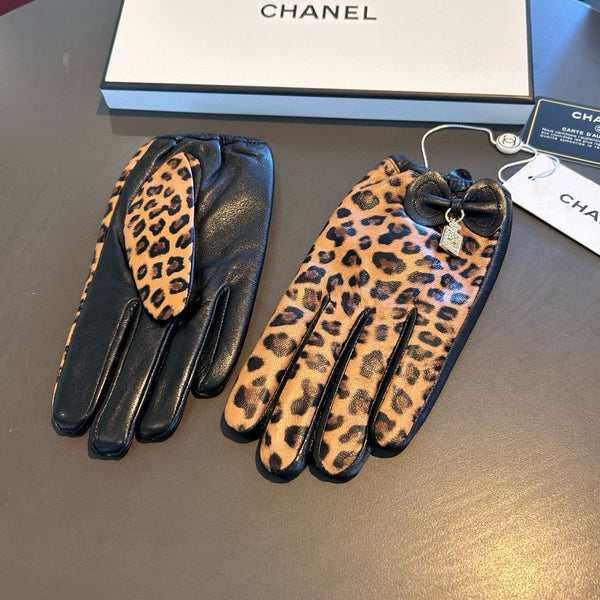 GUANTI IN PELLE DI AGNELLO MONOGRAMMA MARRONE PERÙ 465005