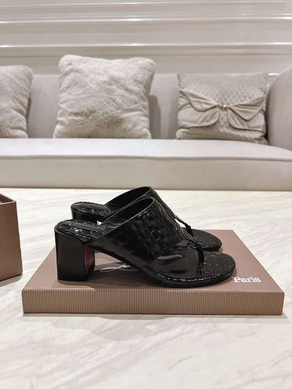 CL 25 Thong Gloss Calf Patent Leather 314932