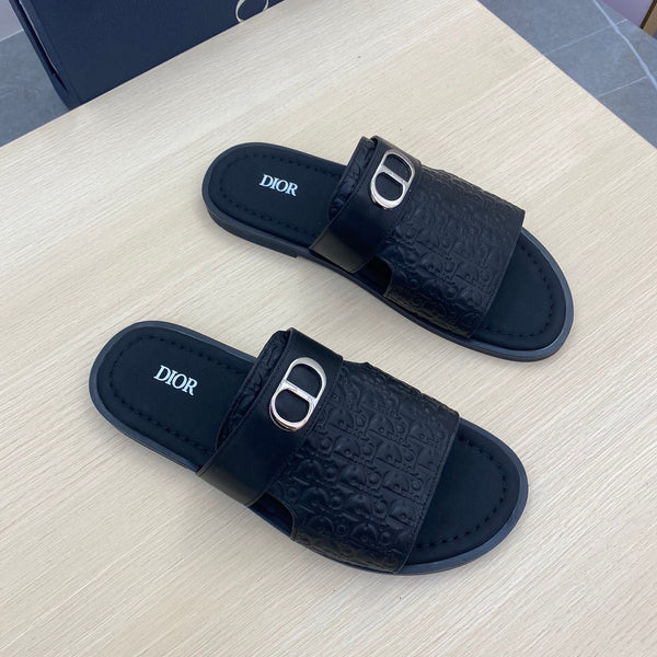 CD SYMBOL SLIDE CUT SANDAL BLACK CALSKIN