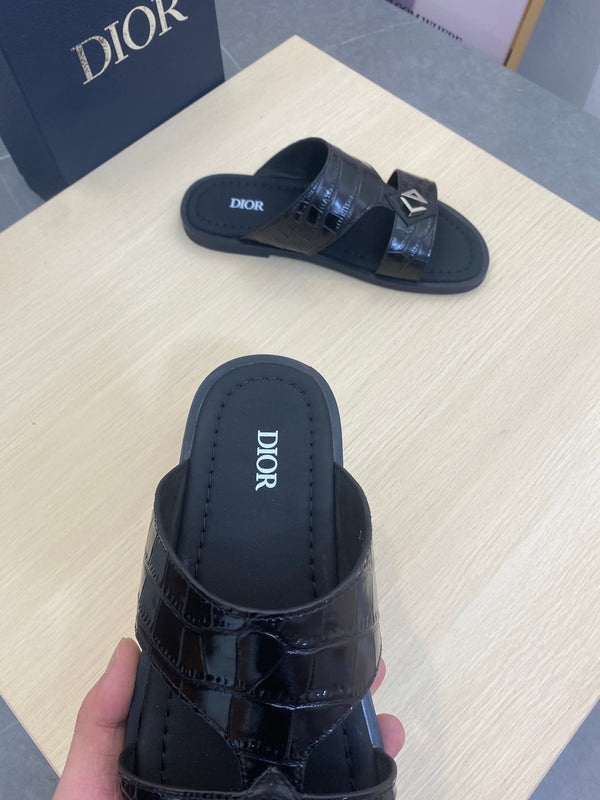 CD ALIDAS CROSS CROCODILE MOTIF SANDAL BLACK CALFSKIN