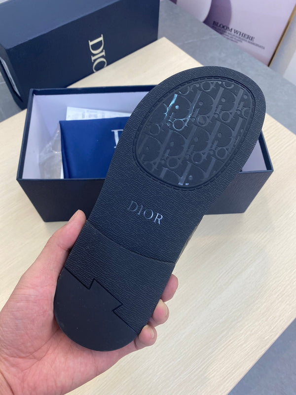 CD ALIDAS CROSS SNAKE MOTIF SANDAL BLACK CALFSKIN