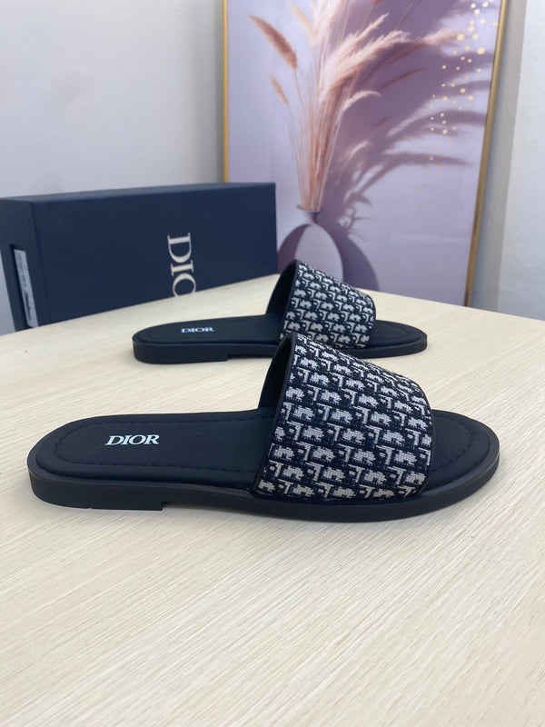 CD SLIDE ALIDAS SLIPPER JACQUARD NERO E BIANCO