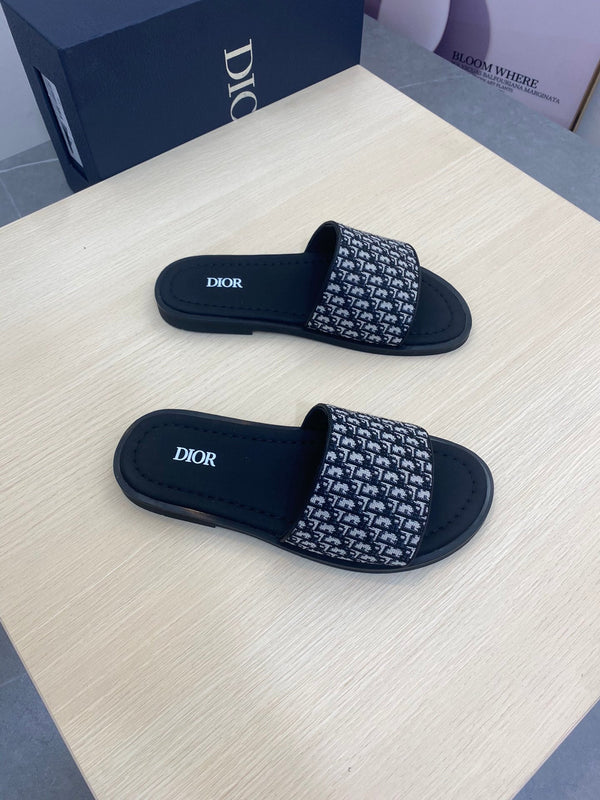 CD SLIDE ALIDAS SLIPPER JACQUARD NERO E BIANCO