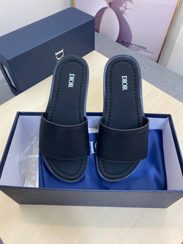 CD SLIDE ALIDAS SLIPPER IN PELLE DI VITELLO MARTELLATA NERA