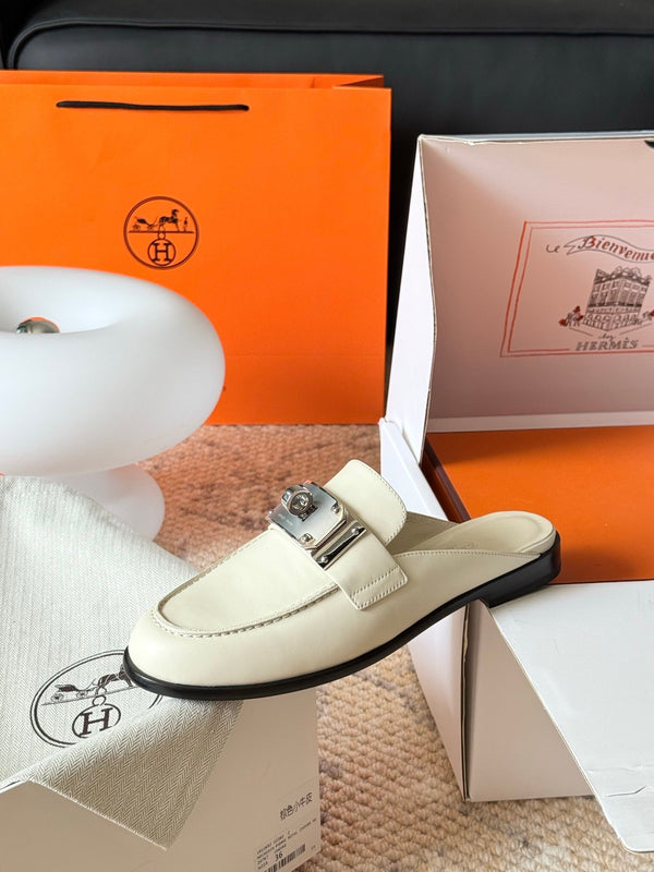 HM Hot Slip-on Cream Cafskin 531373