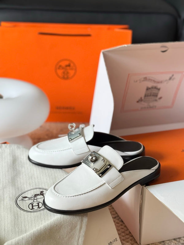 HM Hot Slip-on White Cafskin 531374