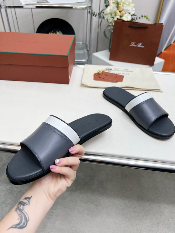 LP SLIPPER PATHON PEWTER CALFSKIN