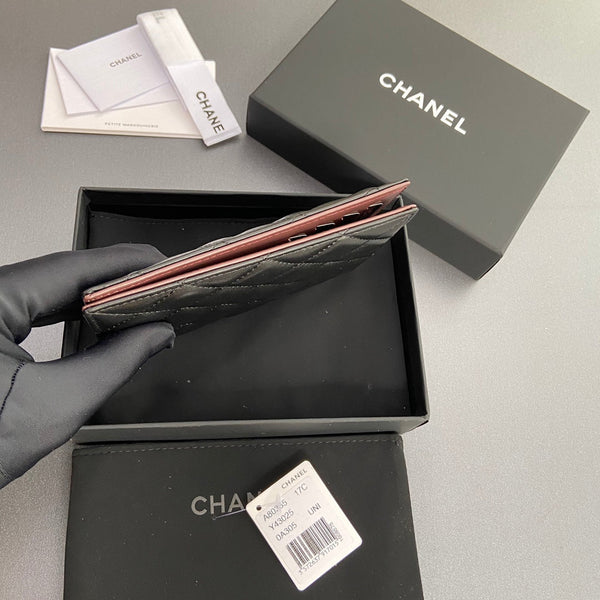 CC Passport Holder Black Sheepskin Sliver Steel 193339