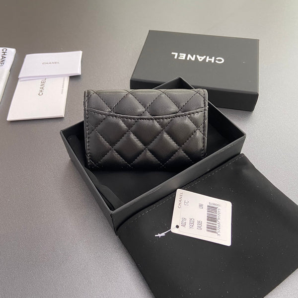 CC Zipper Flap Card Holder Black Sheepskin 234677