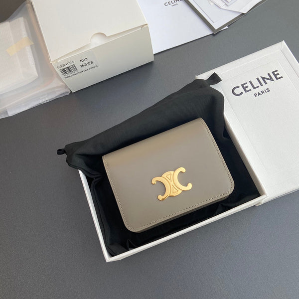 TRIOMPHE 622 Compact Wallet Modern Taupe Leather