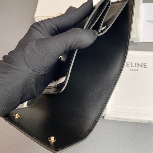 TRIOMPHE Tri-fold Wallet Black Grain Cowhide