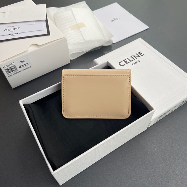 TRIOMPHE 10i583 Flap Card Holder Beige Shiny Cowhide