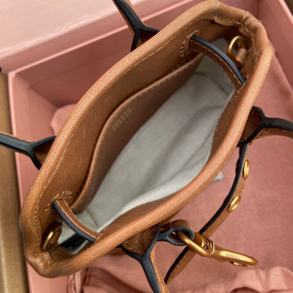 AVENTURE BAG 13 IN SANTA FE BROWN SHINY CALFSKIN